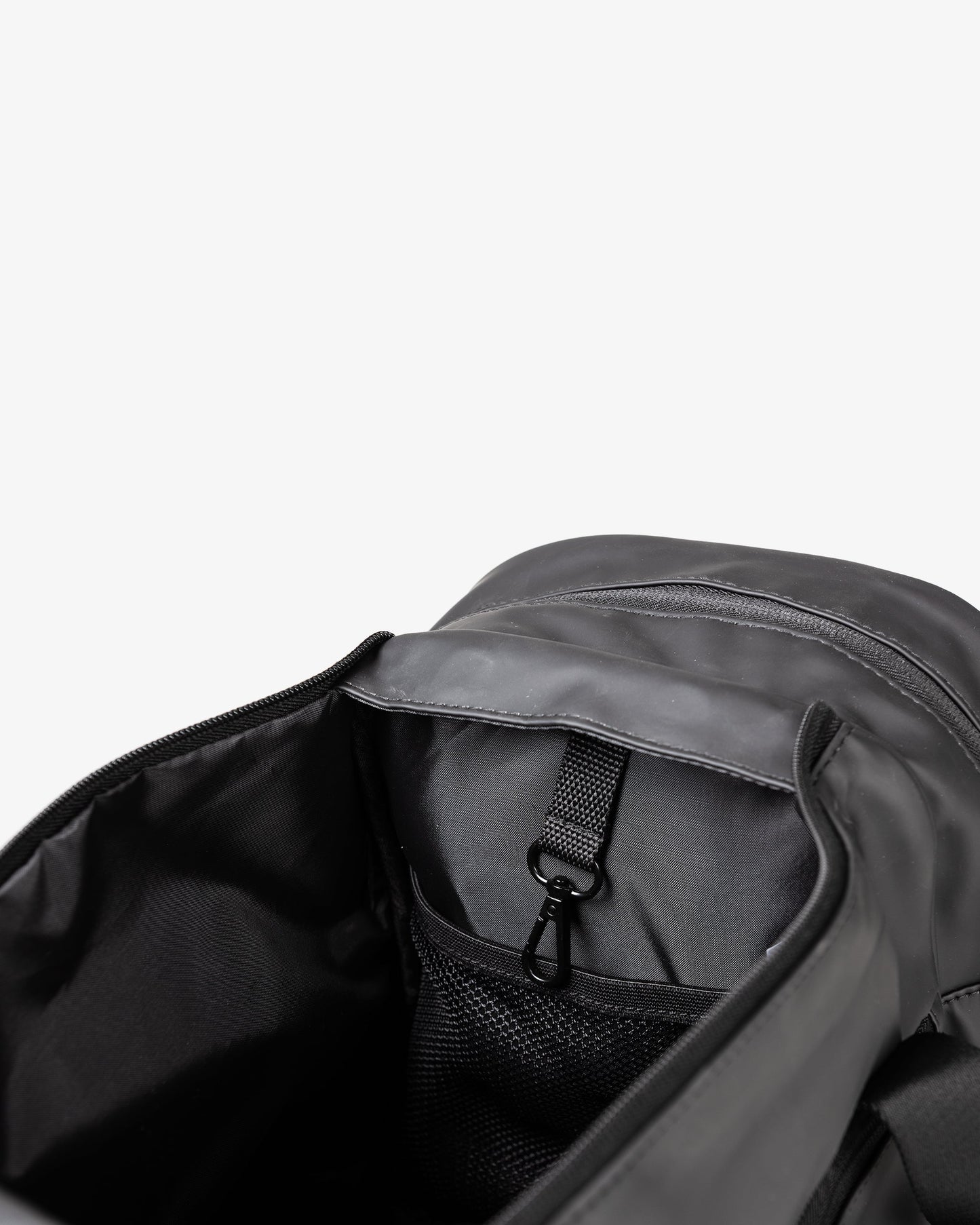 gym-bag-black-v2 Smartshake_GymBag_Black_detail.jpg