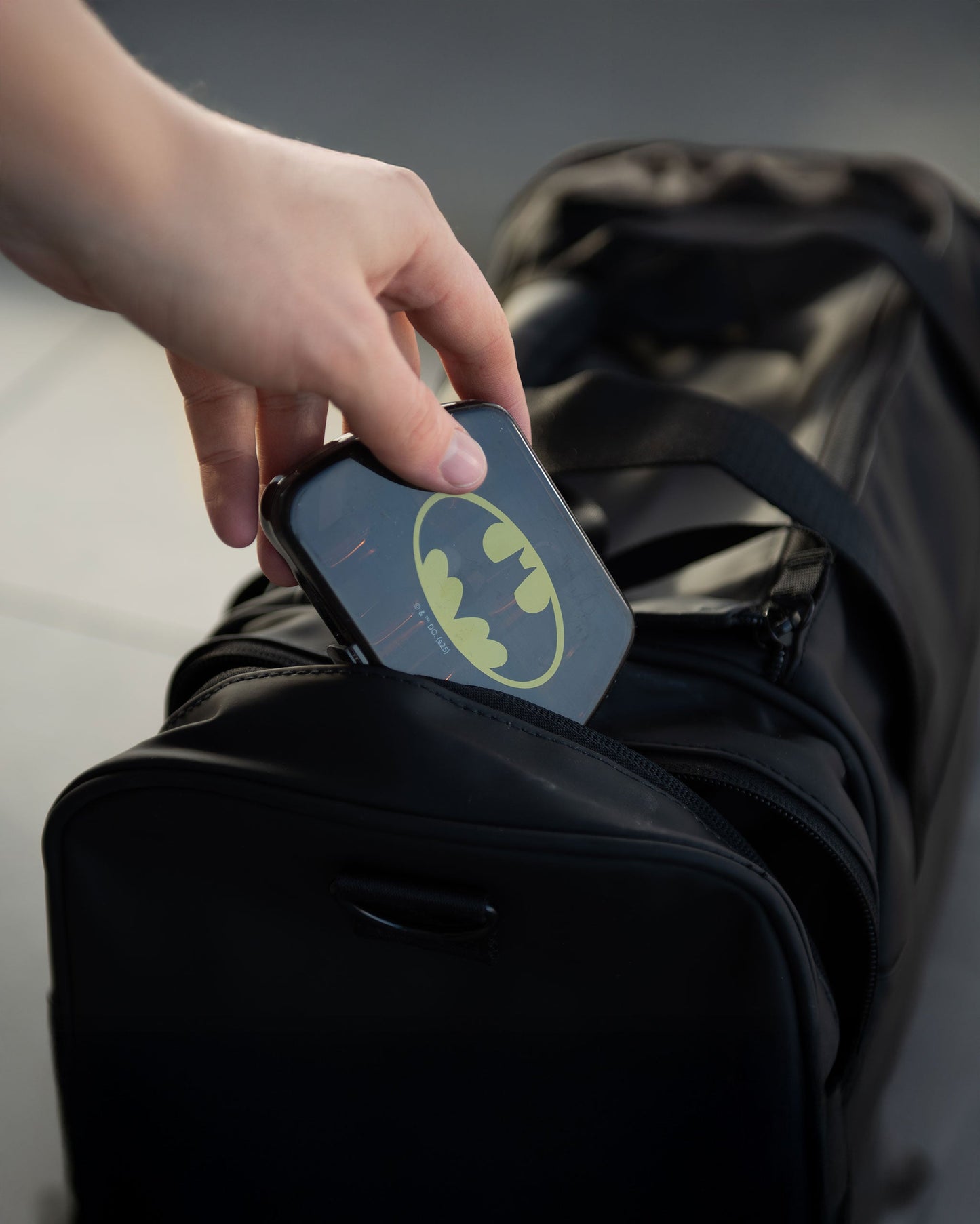 pill-box-7-days-organizer-batman-q1 Smartshake_7-days-PillBox_Organizer_Batman-lifestyle.jpg