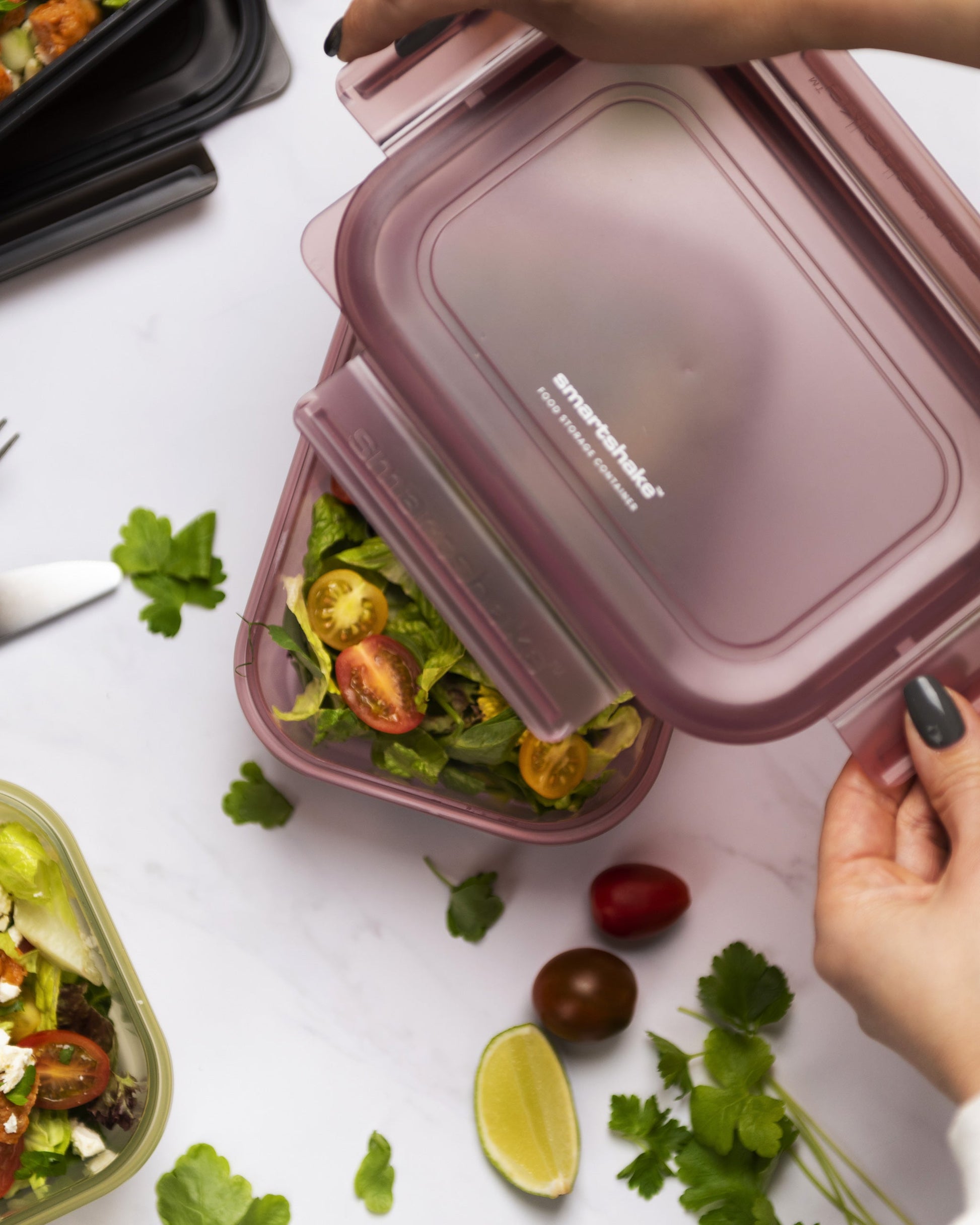 food-storage-container-deep-rose-w0 Smartshake_Food_Storage_Container_Deep_Rose_Lifestyle2.jpg