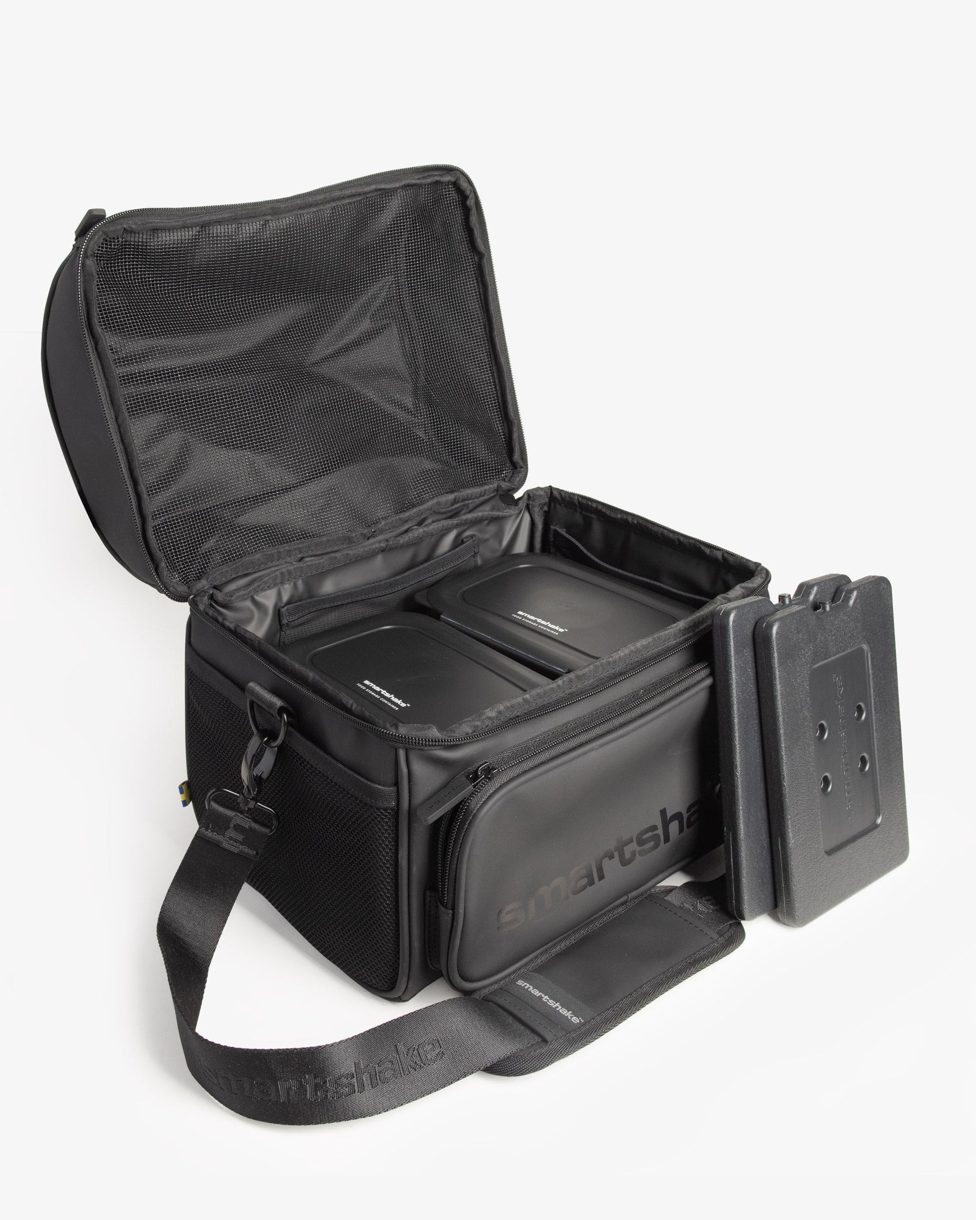 meal-prep-bag-black-with-4-food-containers-and-2-ice-packs-v7 Smartshake_Meal_Prep_Bag_Black_open.jpg