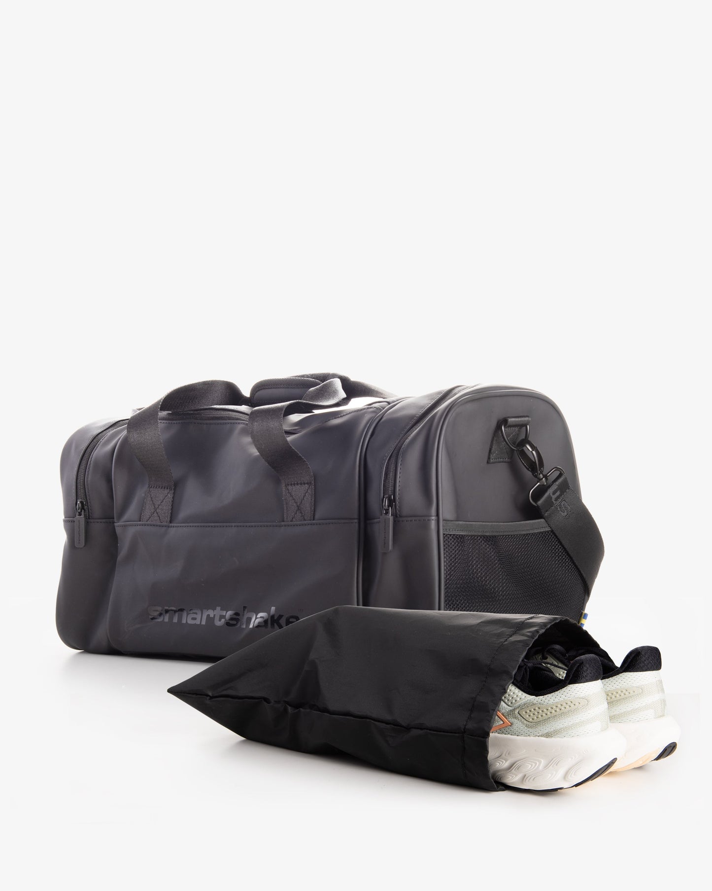 gym-bag-black-v2 Smartshake_gym_bag_Black_unassamled_24a00c8d-f290-45f6-bb42-151f345784ff.jpg
