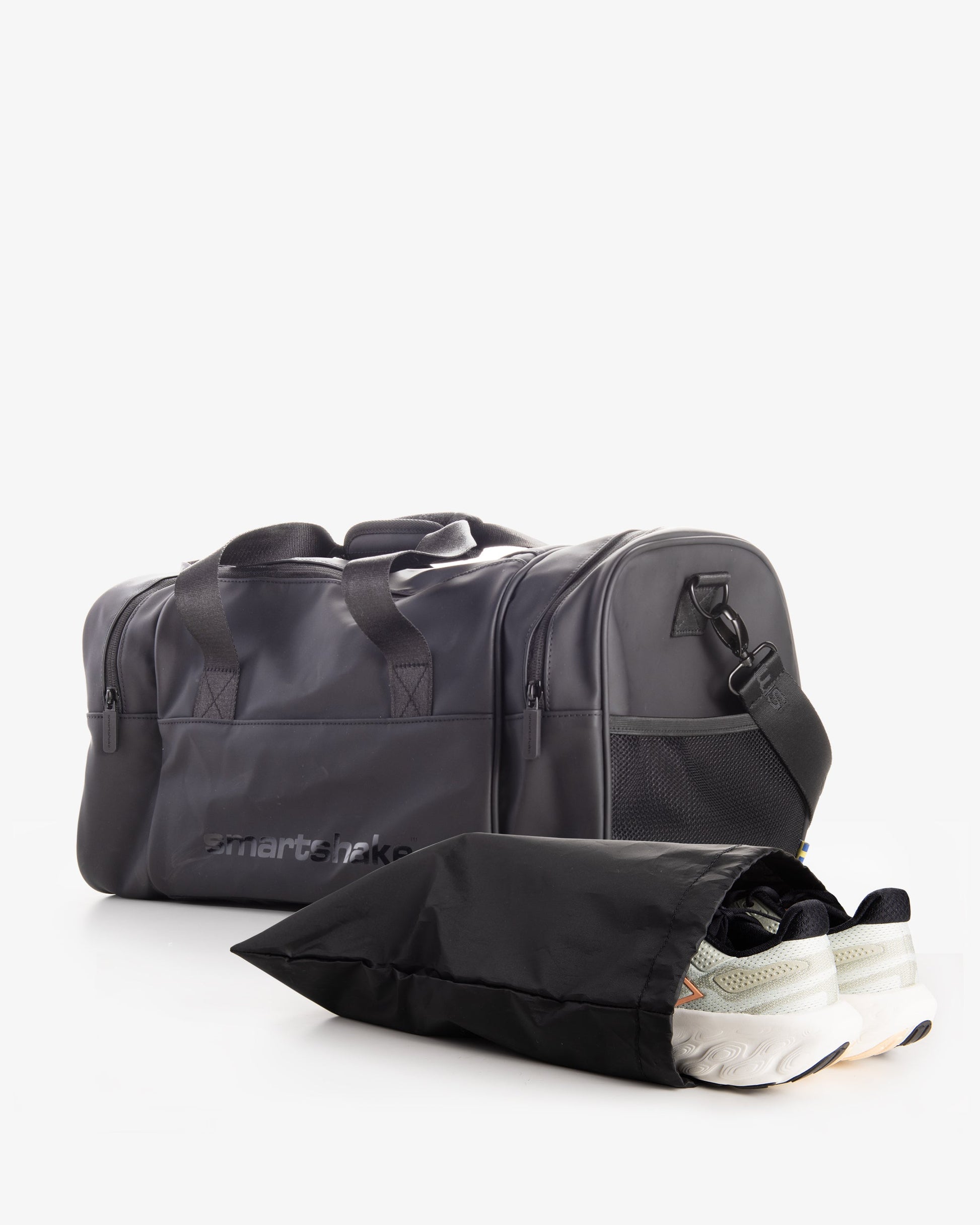 gym-bag-black-v2 Smartshake_gym_bag_Black_unassamled_24a00c8d-f290-45f6-bb42-151f345784ff.jpg