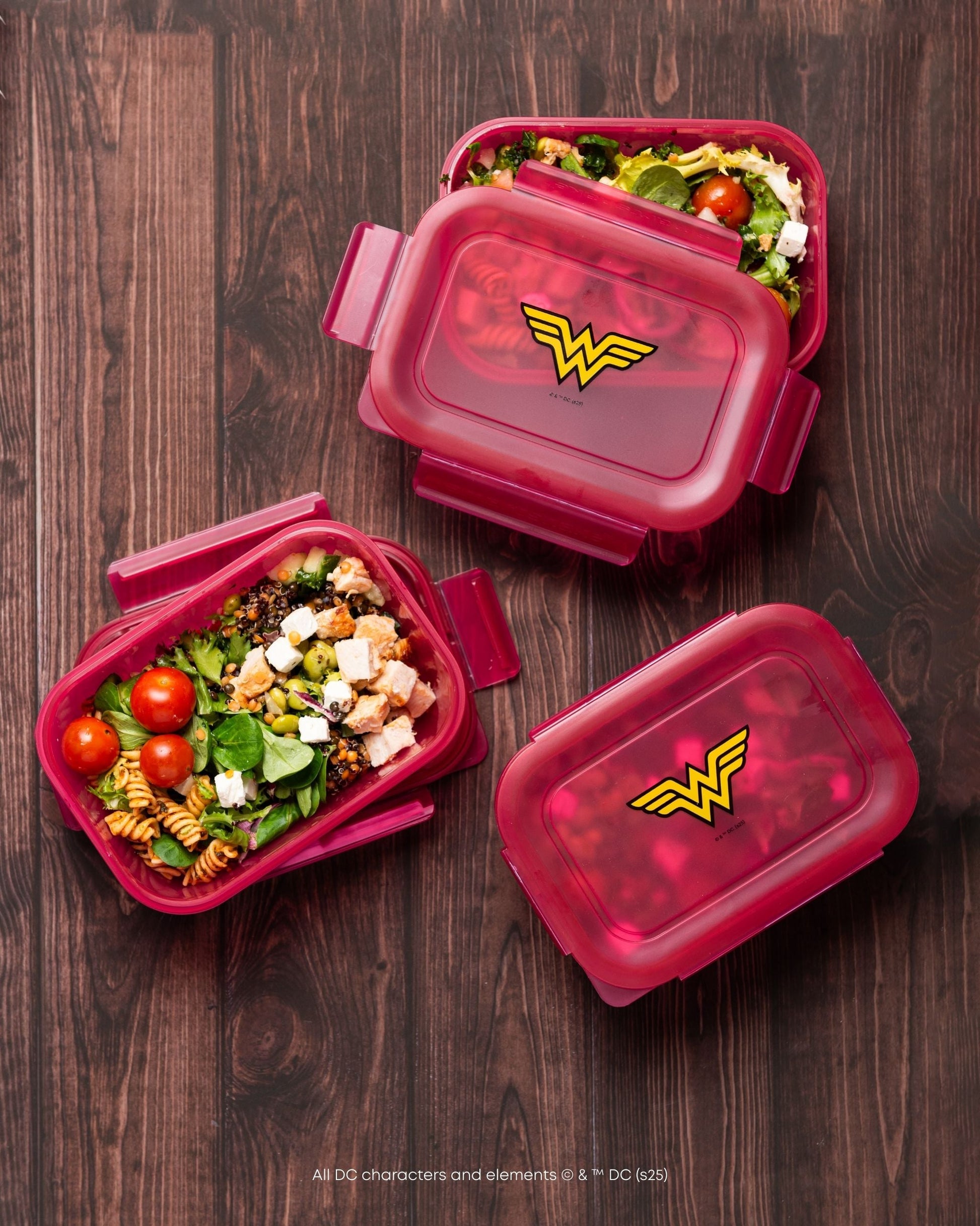 food-storage-container-wonder-woman-r8 WonderWoman_lifestyle.jpg